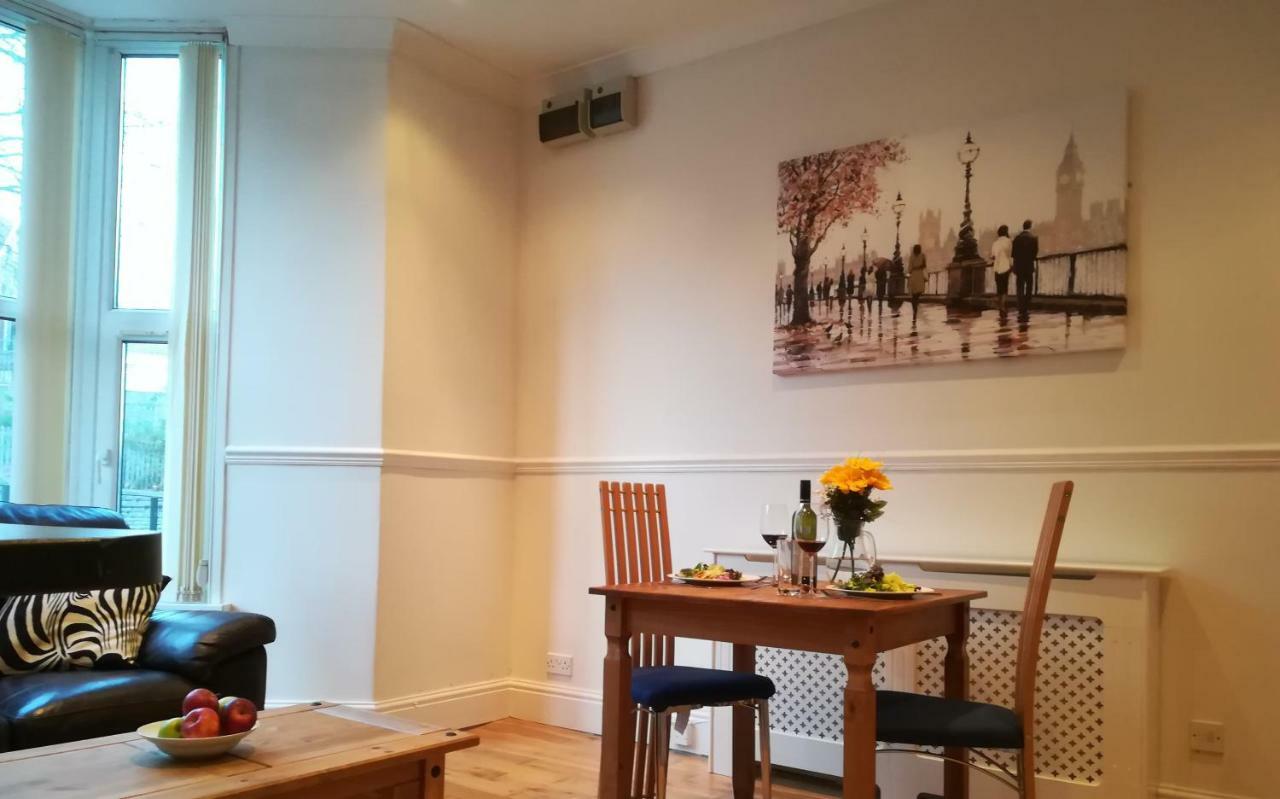 Bright And Airy, 1 Bedroom, Ground Floor Apartment, Uplands, Swansea Kültér fotó